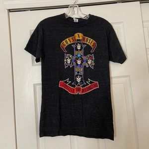 *WORN ONCE* Guns N Roses Graphic Tee